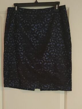 Jones Wear Black Lace Pencil Skirt with Blue Underlay